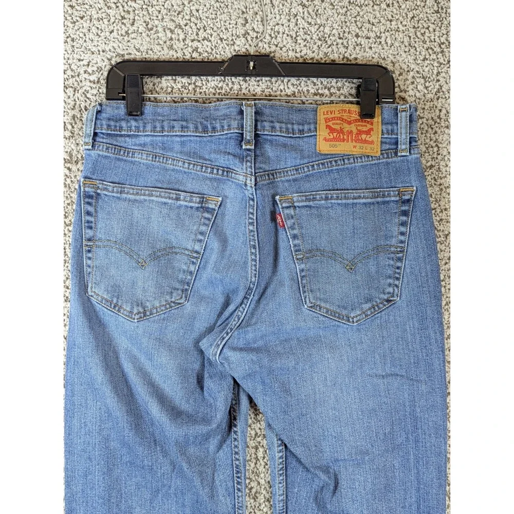 Levi's 505 Jeans Men's 31x30.5 (Tag 33x32)‎ Blue